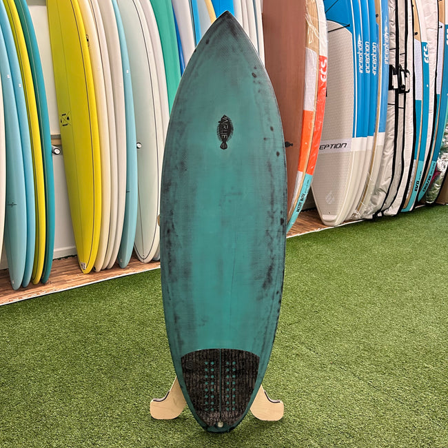 Airlie Lumina 5’6" Surfboard - Teal/Carbon (USED)